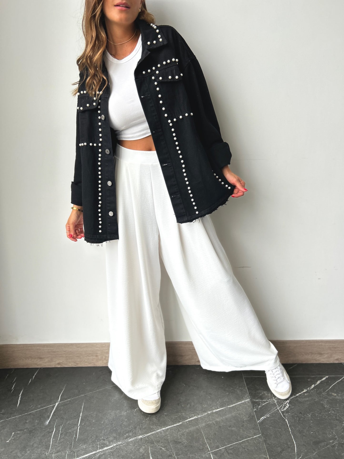Chaqueta Denim con Perlas NCH006